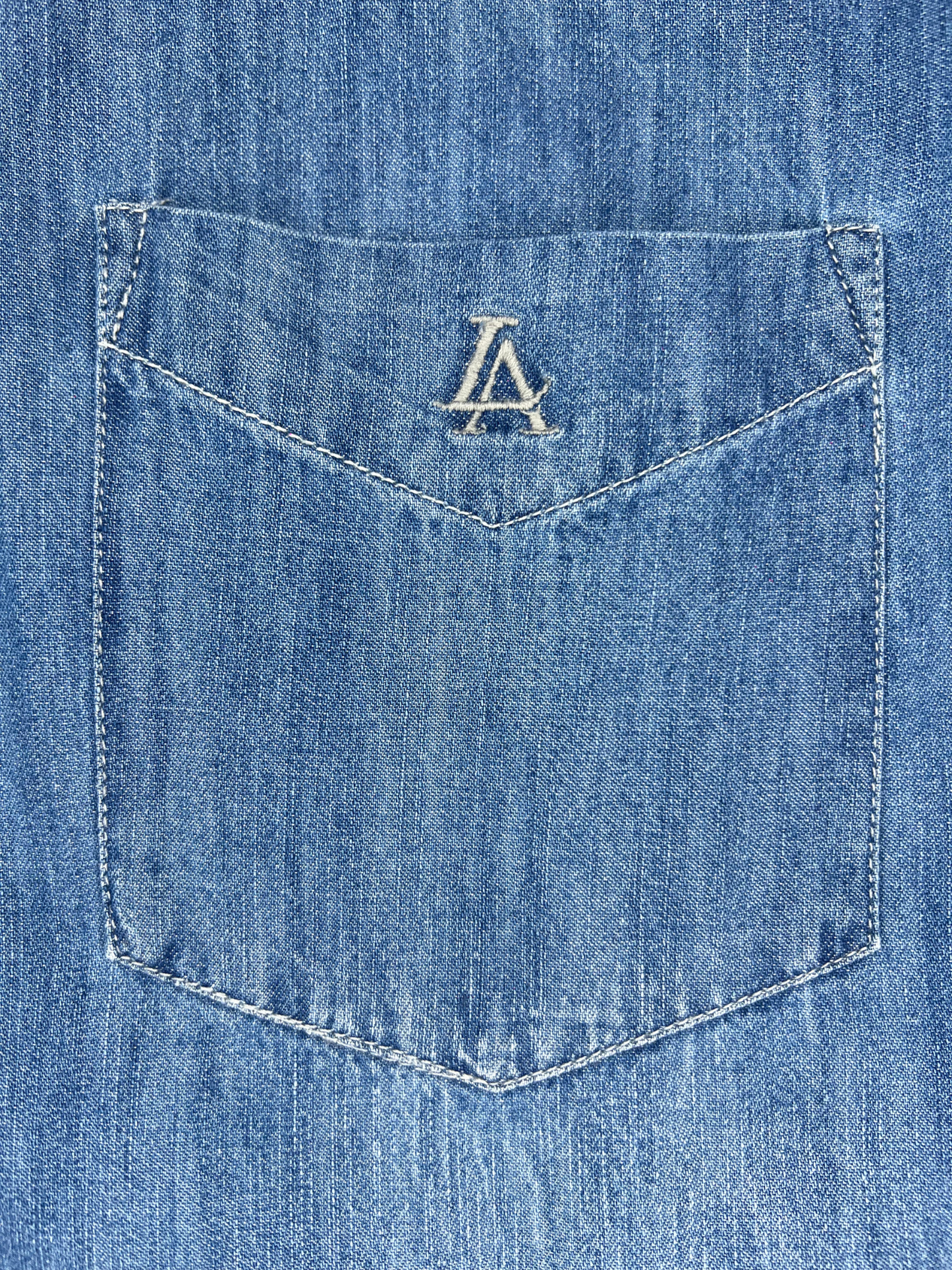 MID BLUE SLIM FIT DENIM SHIRT