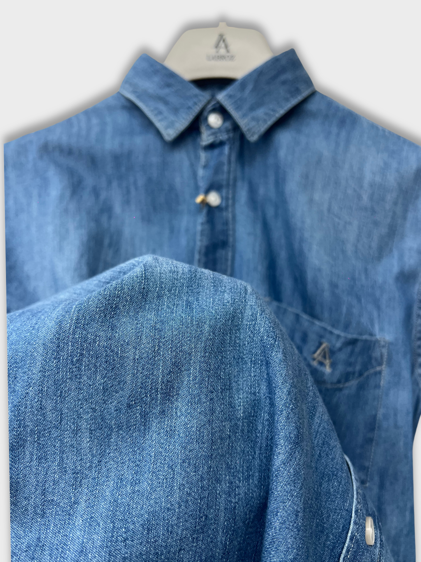 MID BLUE SLIM FIT DENIM SHIRT
