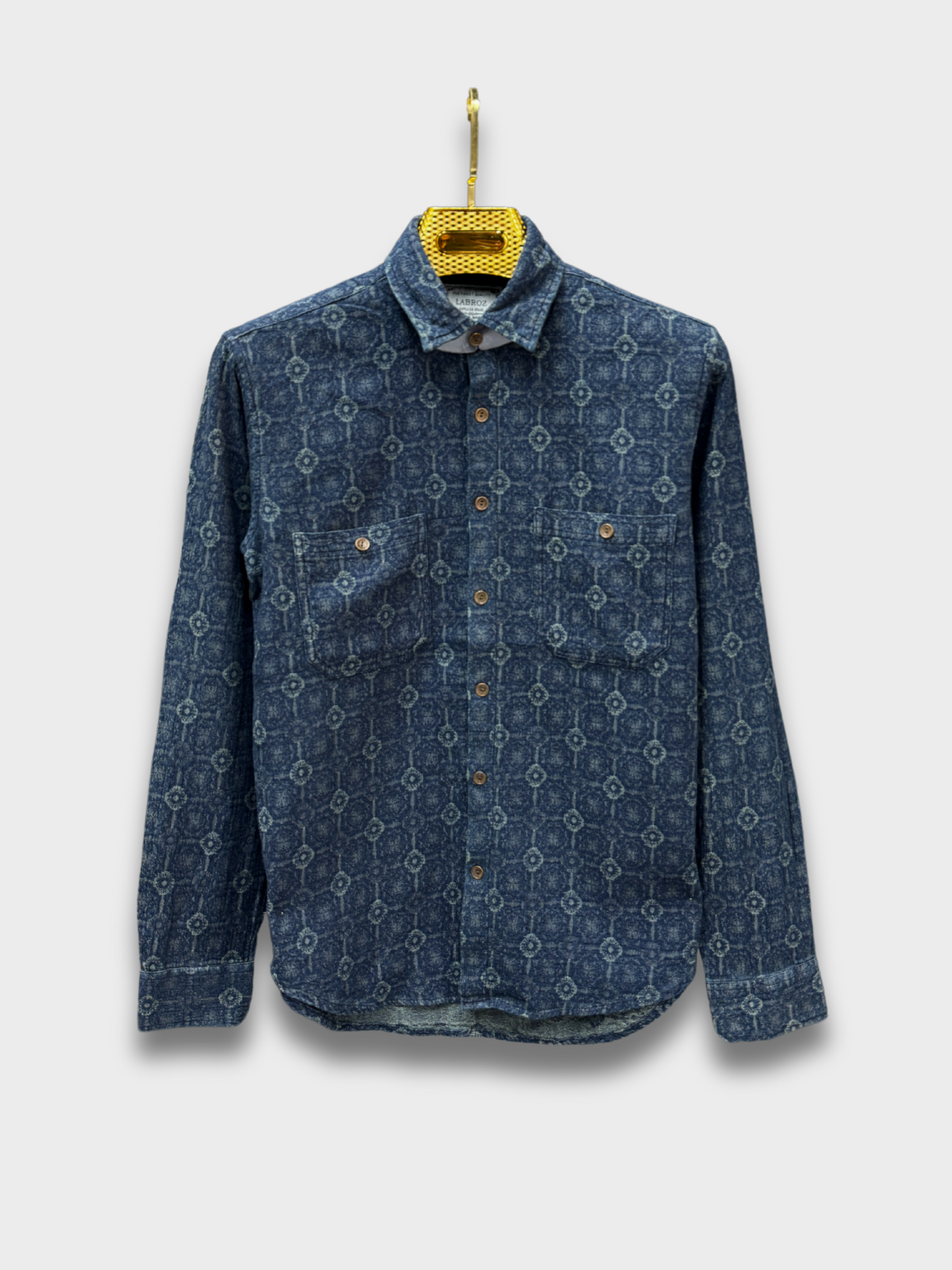 TINTED JACQUARD SLIM FIT DENIM SHIRT