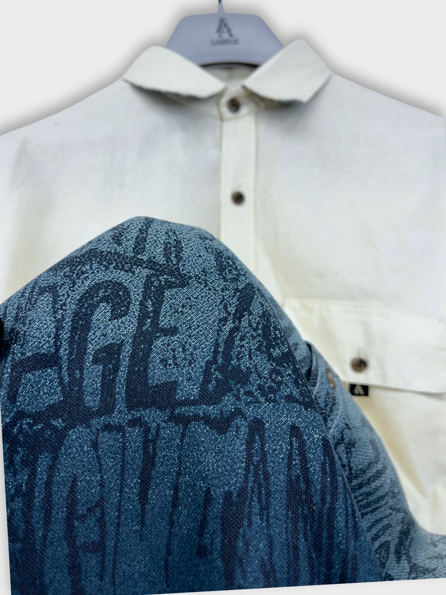 Men's Beige & Navy Gradient Abstract Graphic Dobby Shirt