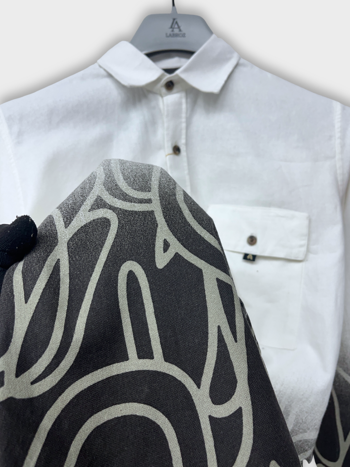 Men's White Black Gradient Abstract Graphic Dobby Shirt