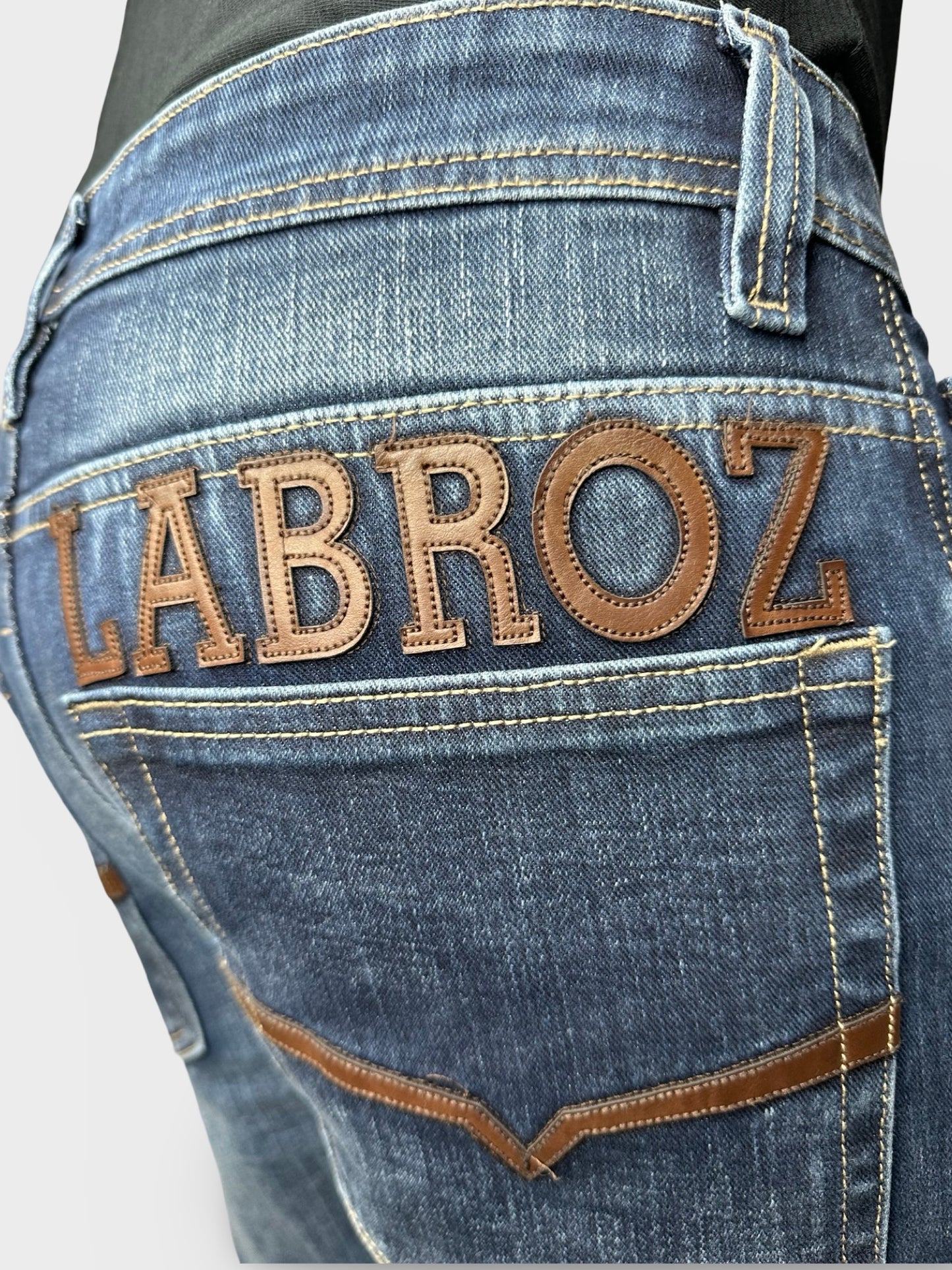 Men’s Mid Blue Ankle Fit Jeans