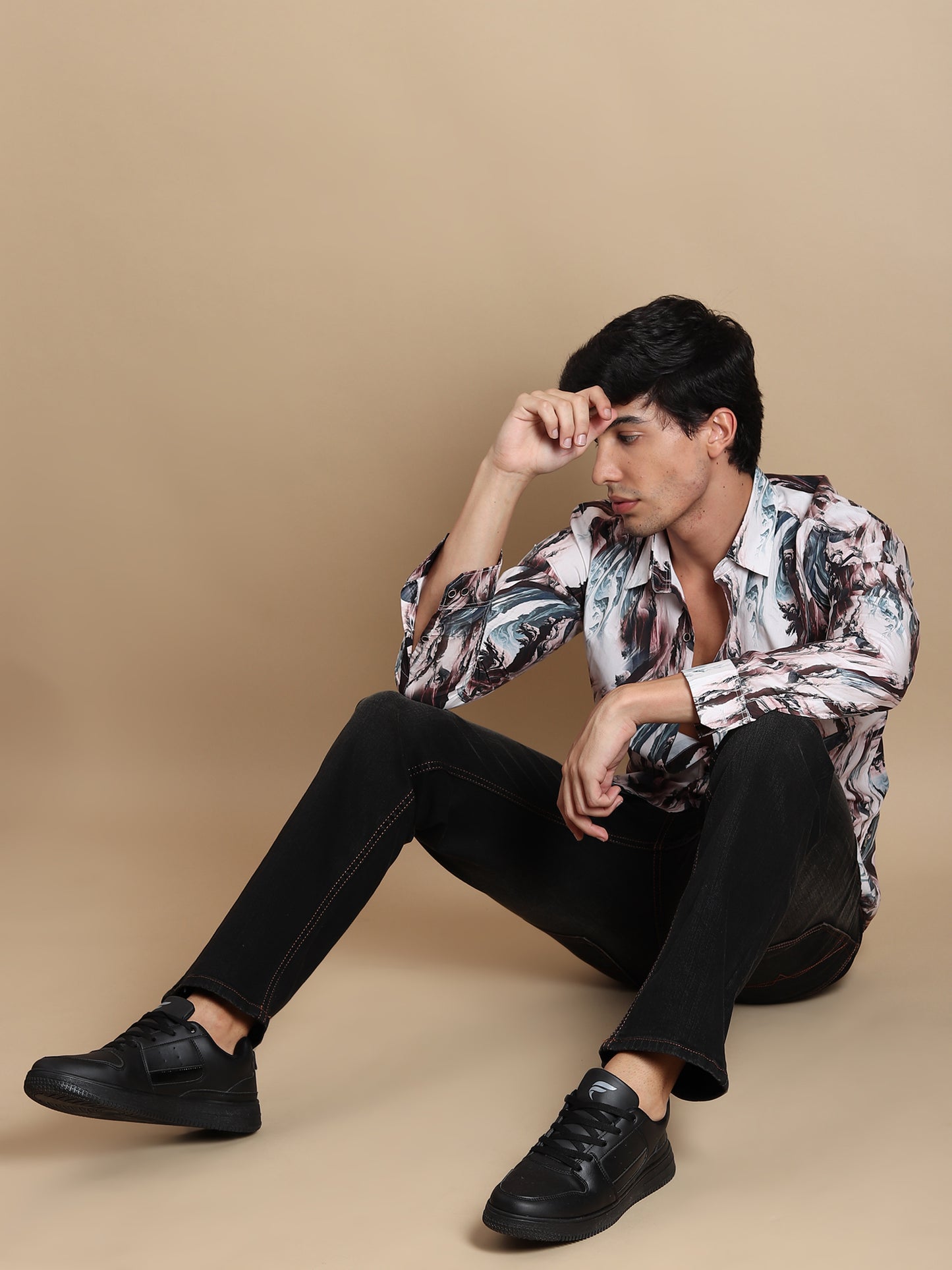 MULTI ABSTRACT SLIM FIT SHIRT