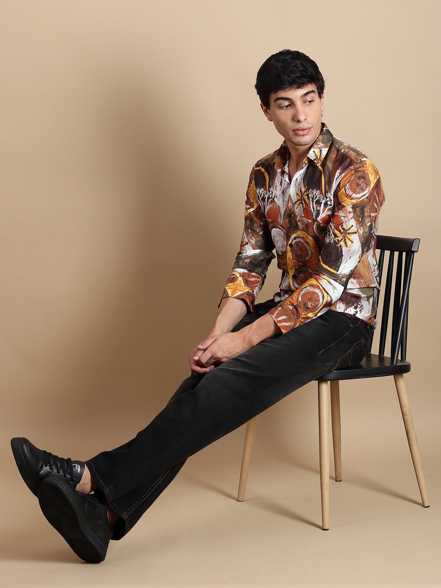 MULTI COLOURED ABSTRACT SLIM FIT SHIRT