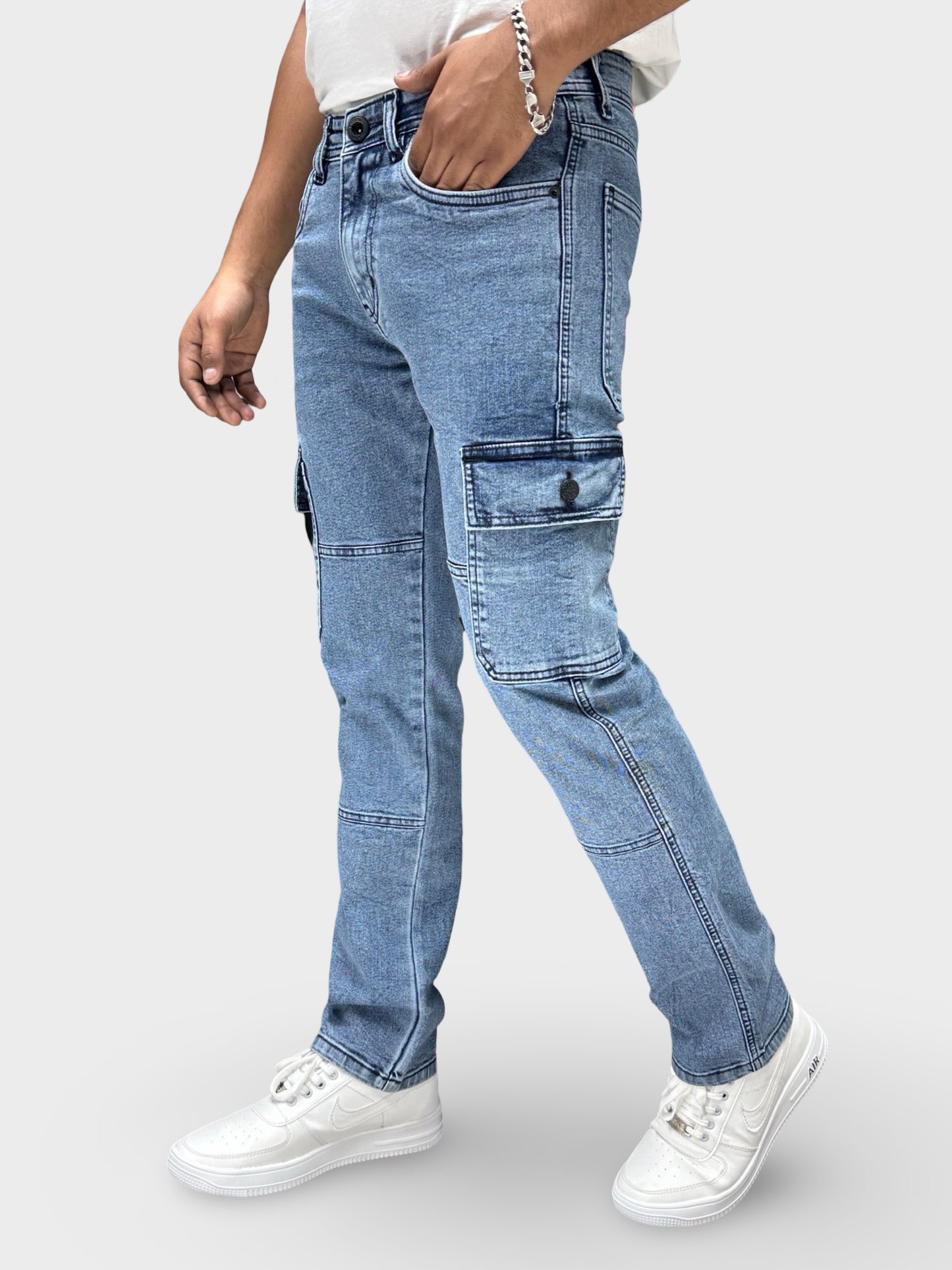 ICE BLUE COMFORT FIT DENIM CARGO PANTS