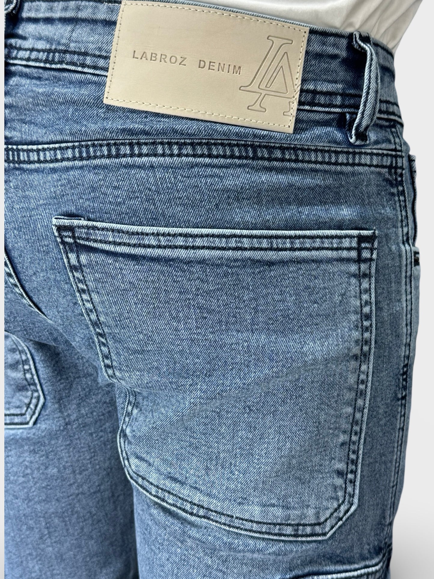 ICE BLUE COMFORT FIT DENIM CARGO PANTS