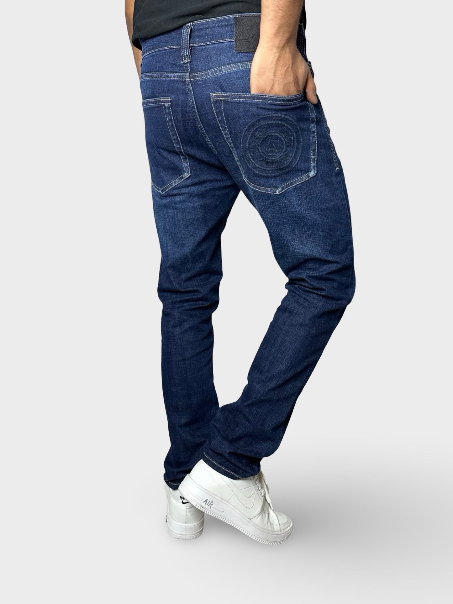 Men's Dark Blue Comfort Fit Denim Jeans