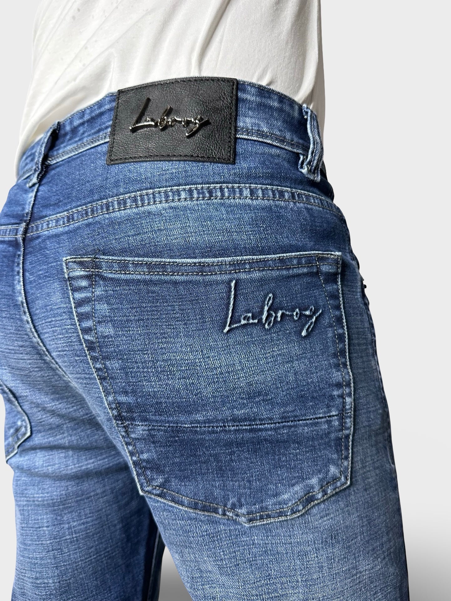 Men's Straight Fit Fade Blue Stretch Denim Jeans