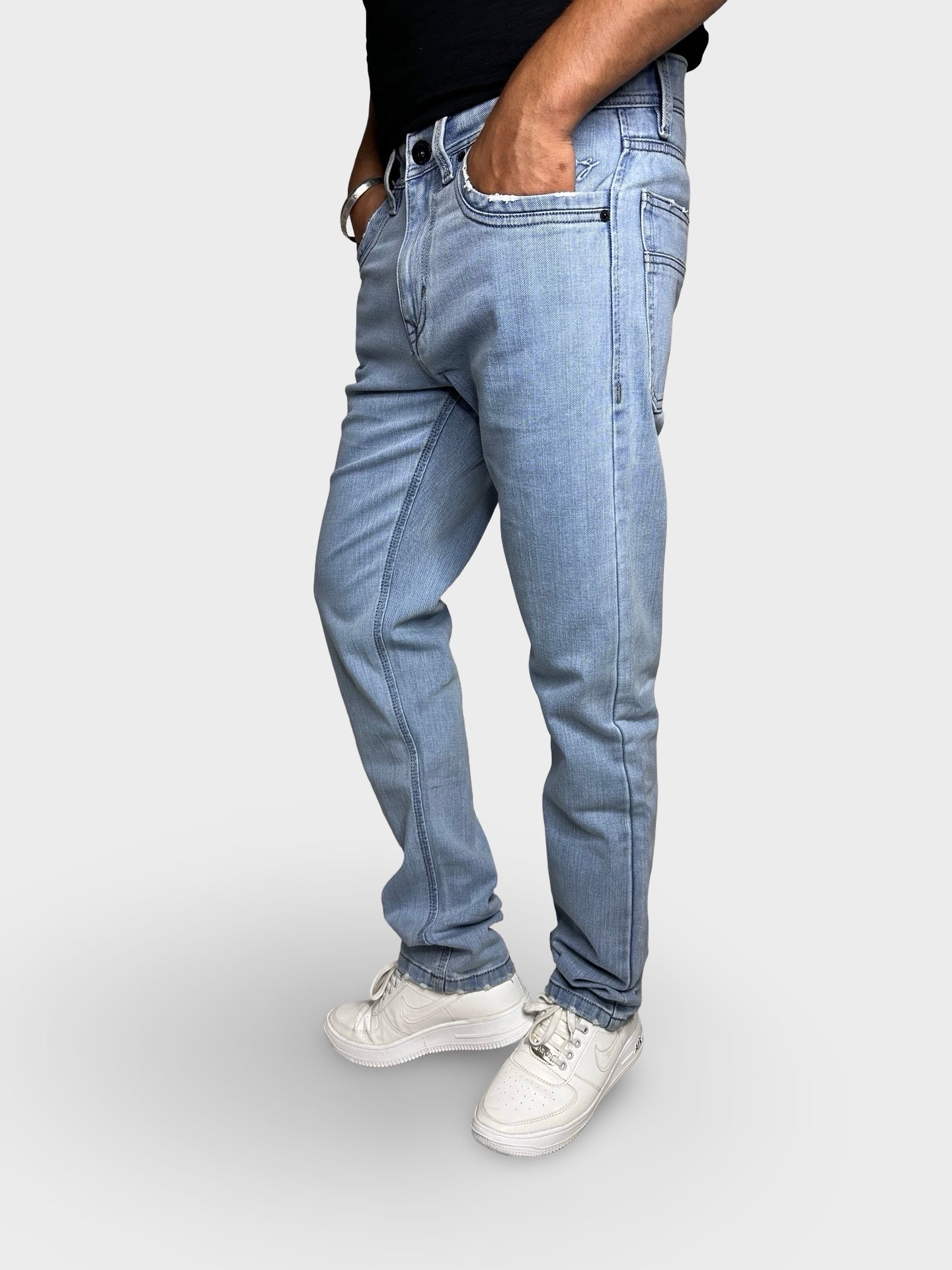 Men's Ice Blue Straight Fit Denim Jeans