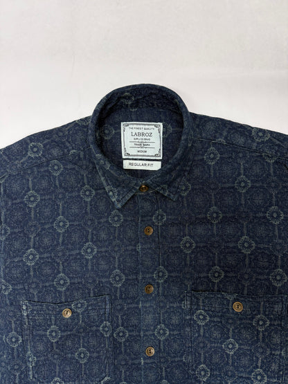 TINTED JACQUARD SLIM FIT DENIM SHIRT
