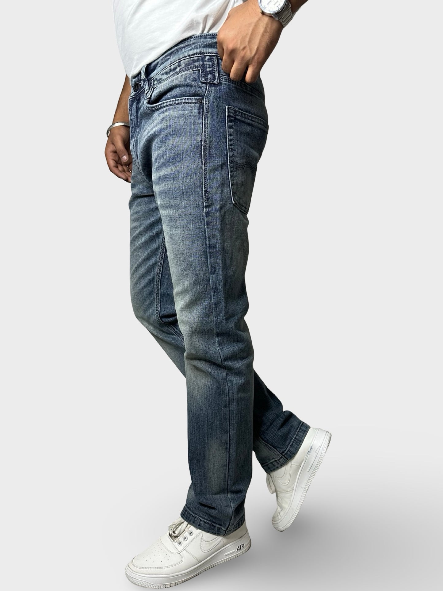 Men's Blue Faded Straight Fit Distressed Jeans