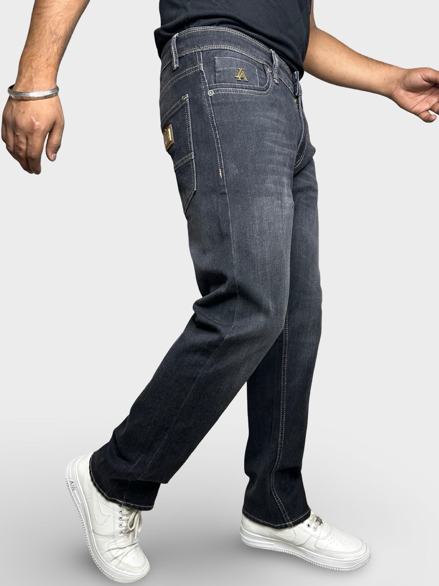 Men's Washed Black Comfort Fit Premium Finish Jeans