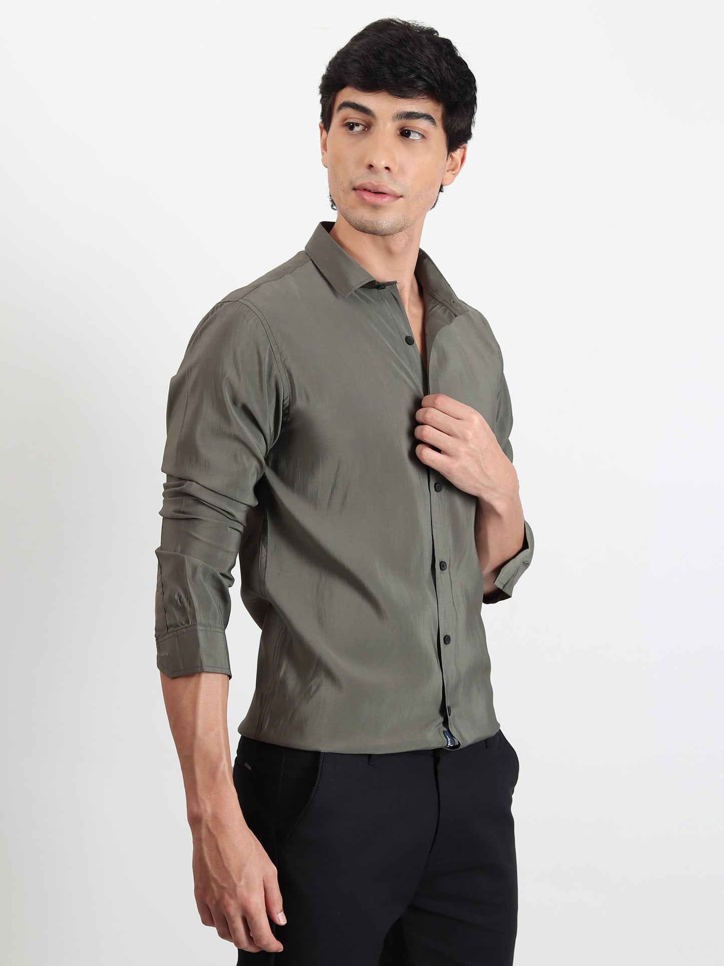 DARK GREEN SOLID SLIM FIT SHIRT