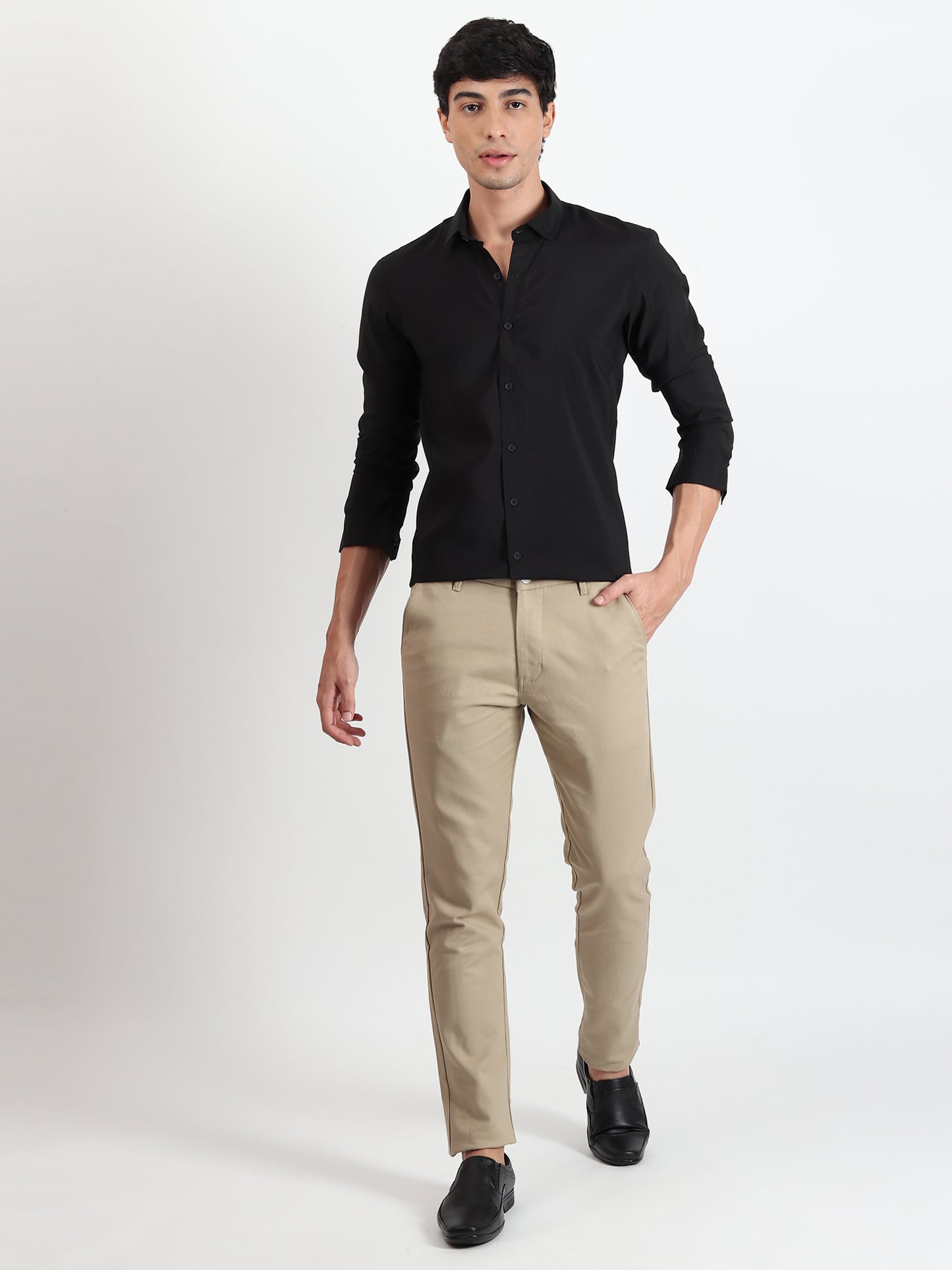 BLACK SOLID SLIM FIT SHIRT