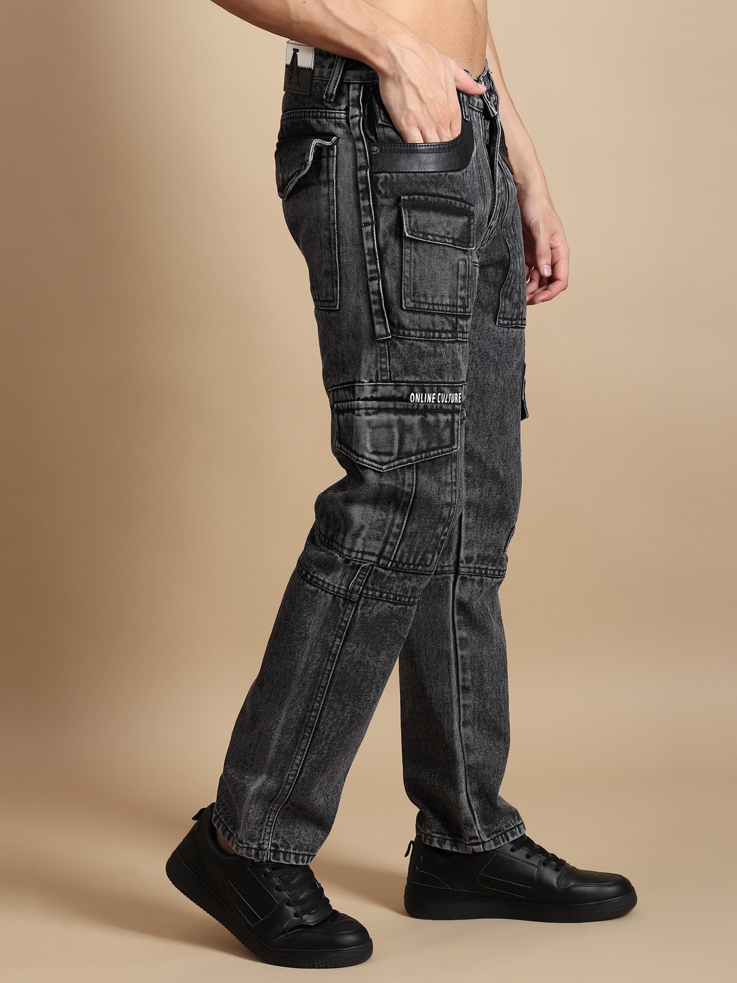 DARK GREY COMFORT FIT CARGO PANTS