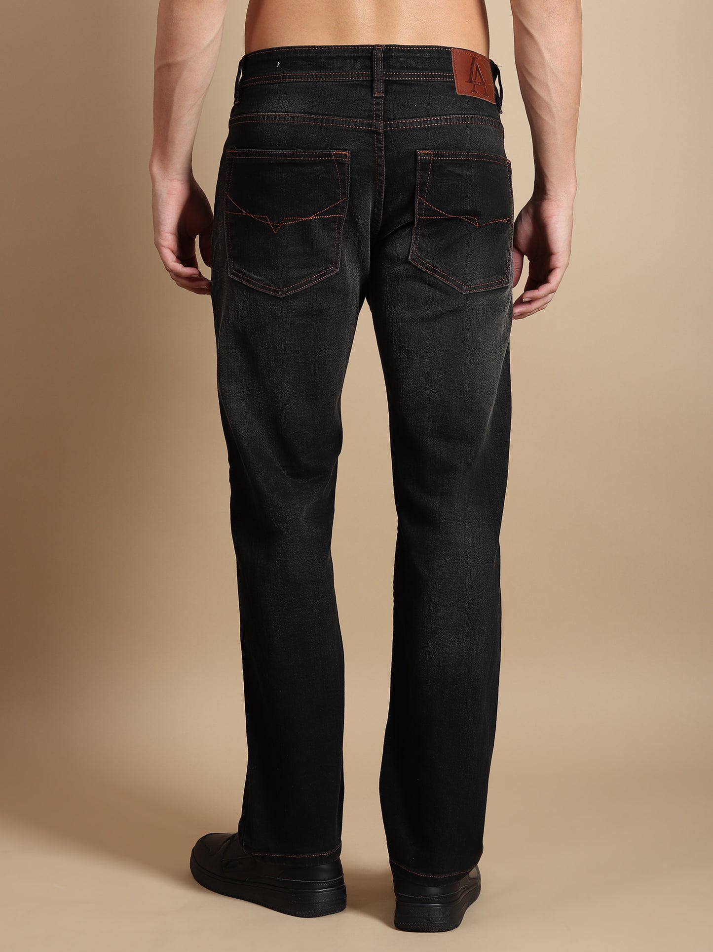 BLACK TINTED COMFORT FIT JEANS